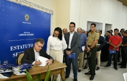 lanamento-do-livro-estatuto-da-segurana-privada_54352434781_o