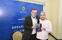 lanamento-do-livro-estatuto-da-segurana-privada_54352434821_o